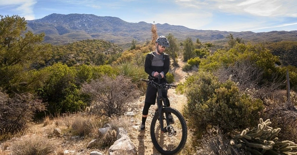 Titelseite 55 Titelseite -Trekkingbikes Verkäufe Mongoose mountain bike 2022