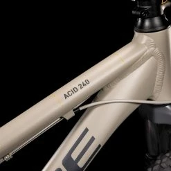 Cube Acid 240 2022 | 31 Cm | Desert´n´orange | 24 Zoll 11 Cube Acid 240 2022 | 31 Cm | Desert´n´orange | 24 Zoll -Trekkingbikes Verkäufe cube acid 240 desert n orange 85301 04