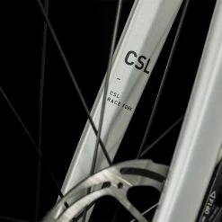 Cube Attain PRO 2023 -Trekkingbikes Verkäufe cube attain pro silver n orange 88608 06