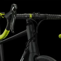 Cube Attain RACE 2023 -Trekkingbikes Verkäufe cube attain race black n white 88609 03