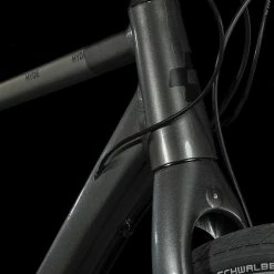 Cube Hyde 2023 10 Cube Hyde 2023 -Trekkingbikes Verkäufe cube hyde graphite n black 88665 03