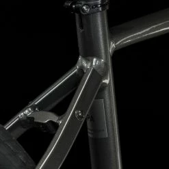 Cube Hyde 2023 13 Cube Hyde 2023 -Trekkingbikes Verkäufe cube hyde graphite n black 88665 06