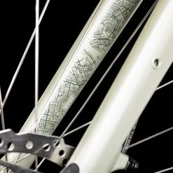 Cube Hyde 2022 -Trekkingbikes Verkäufe cube hyde green n grey 85387 03