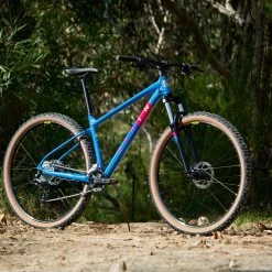 Marin Bobcat Trail 3 2023 -Trekkingbikes Verkäufe marin bobcat trail 3 bright blue 89111 89112 03