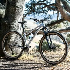 Marin Team Marin 1 2023 -Trekkingbikes Verkäufe marin team 1 chrome black 89106 03