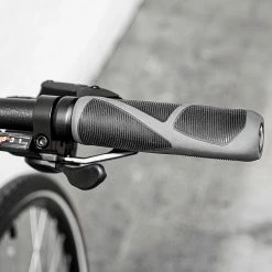 Trek FX 2 Disc Equipped 2023 11 Trek FX 2 Disc Equipped 2023 -Trekkingbikes Verkäufe trek fx 2 disc equipped satin lithium grey 86602 04