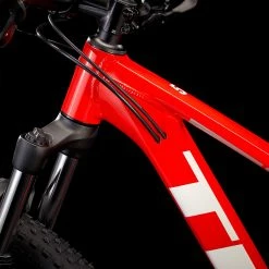 Trek Marlin 5 2023 12 Trek Marlin 5 2023 -Trekkingbikes Verkäufe trek marlin 5 radioactive red 85673 85674 85675 05