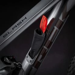 Trek Slash 9.8 XT 2022 12 Trek Slash 9.8 XT 2022 -Trekkingbikes Verkäufe trek slash 9 8 xt lithium grey 85924 05